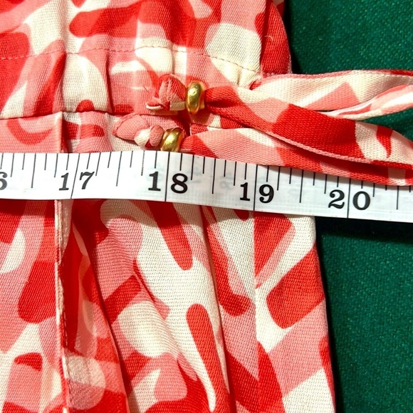 St. John,Silk Poppy,Pocketed,Side-Drawstring Dress,Yacht Wear,Luxury,EUC, Size 8 - Picture 15 of 16